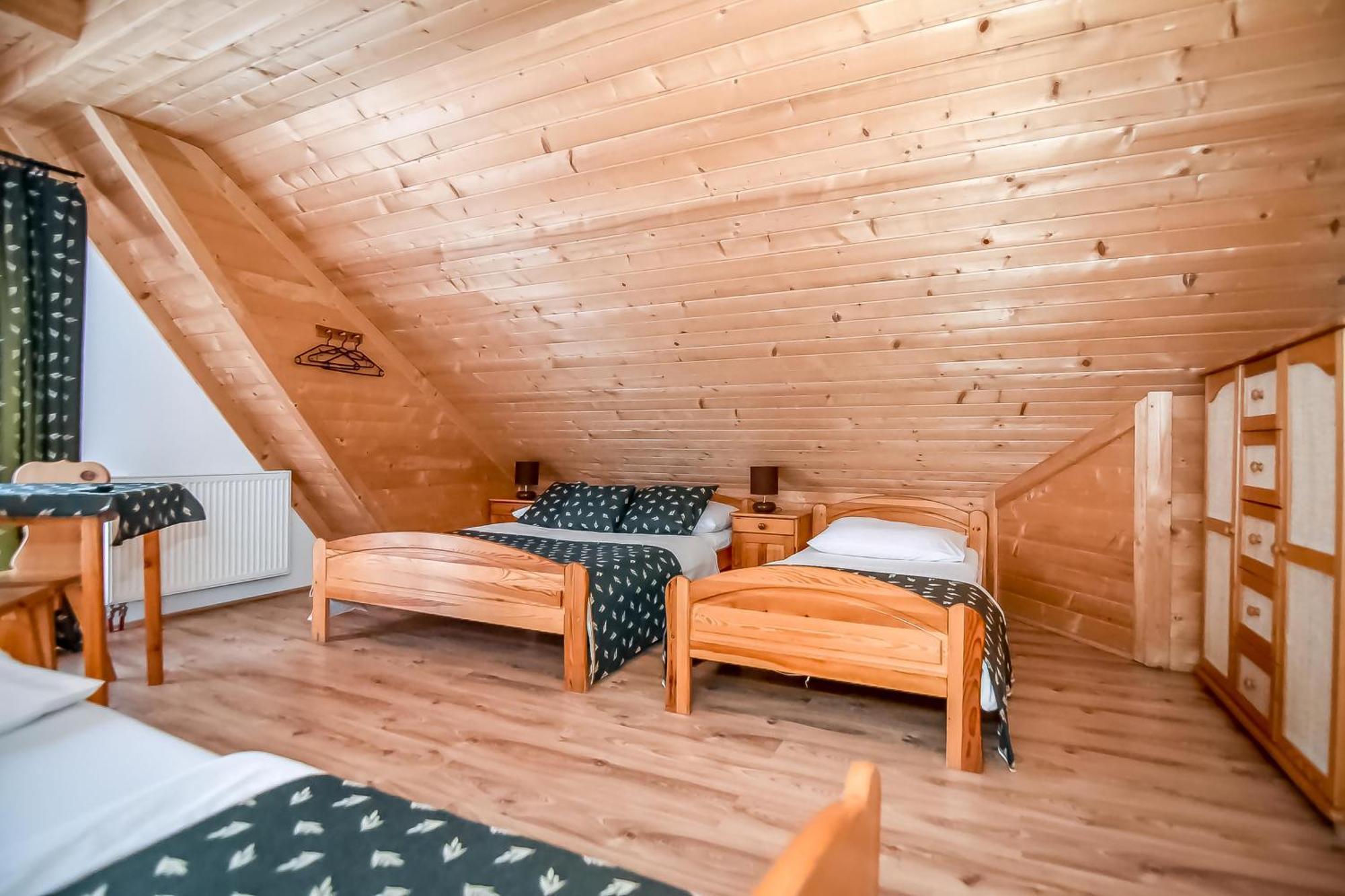 Willa Pod Orlem Jacuzzi Sauna コシチェリスコ エクステリア 写真